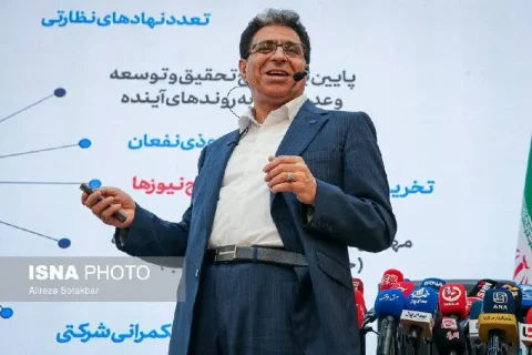 معامله‌های مشکوک مدیرعامل شستا با نهادهای نظارتی