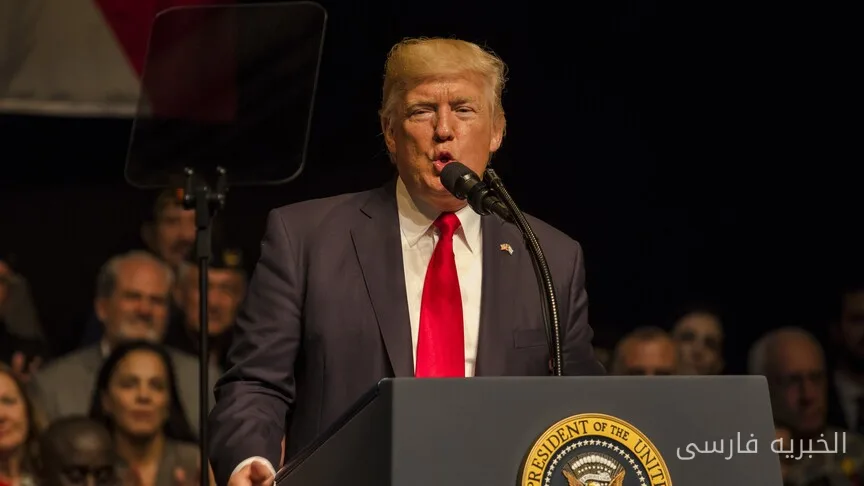 رئیسجمهور آمریکا، دونالد ترامپ، دستور ادغام خدمات دولتی با America.gov را امضا کرد