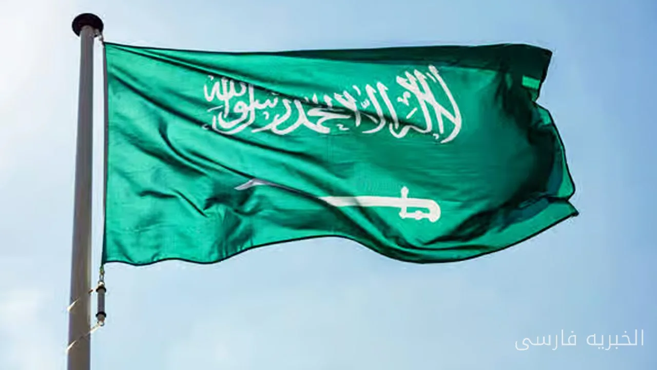 امانوئل مکرون سامانه‌های دفاعی به عربستان سعودی اعزام کرد