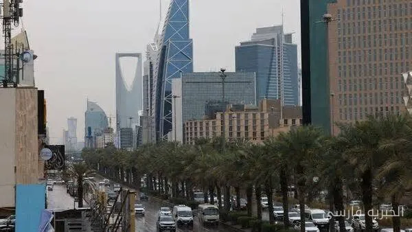 عربستان سعودی موشک بالستیک شلیک شده از سوی حوثی‌ها به ریاض را رهگیری و منهدم کرد