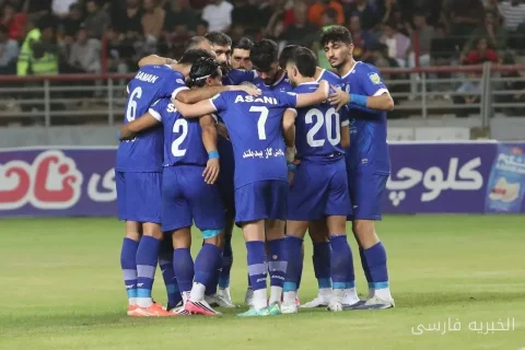 استقلال، پرواز به سوی عراق را آغاز می‌کند