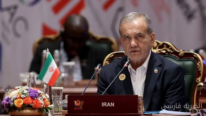 حسن روحانی ومحمد بن زاید اتفقا على تعزيز العلاقات بين إيران والإمارات