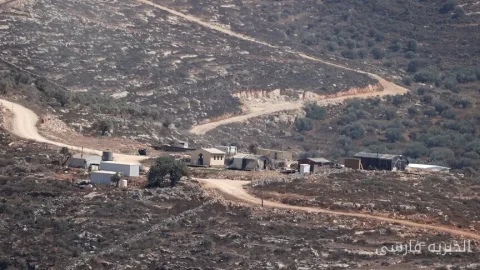 تهدید پنج کودک فلسطینی در کرانه باختری توسط اشغالگران اسرائیلی