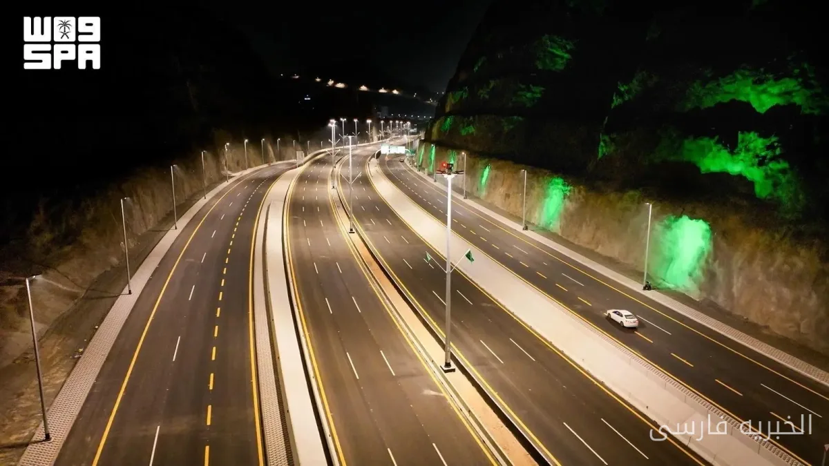 کمیسیون سلطنتی مکه lanes جدیدی را برای کاهش ترافیک بازگشایی کرد