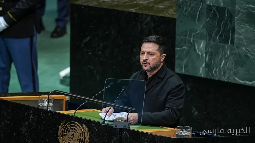 ولادیمیر زلنسکی: روسیه طی یک هفته بیش از ۲۲۰۰ پهپاد به اوکراین پرتاب کرد
