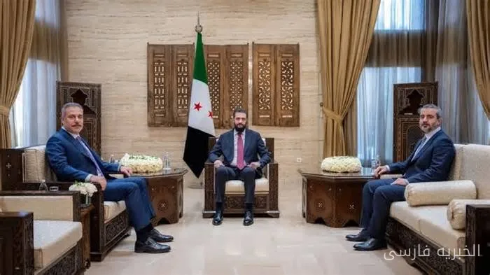 Hakan Fidan, der Außenminister der Türkei, traf sich in Damaskus mit Ahmad al-Shara