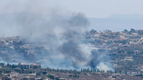 حملات اسرائیل به لبنان: 30 انفجار در یک شهر کوچک