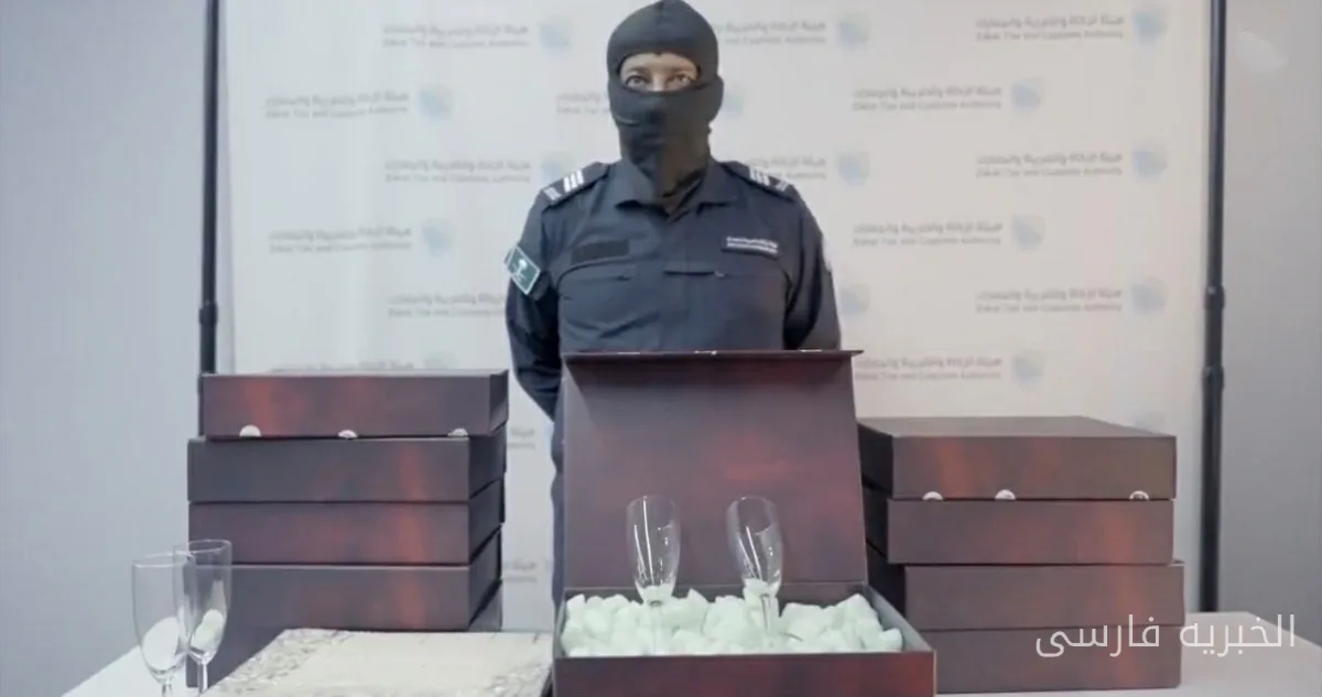 دولت عربستان سعودی تلاش برای قاچاق ۴۰,۰۰۰ قرص آمفتامین را در فرودگاه دمام متوقف کرد